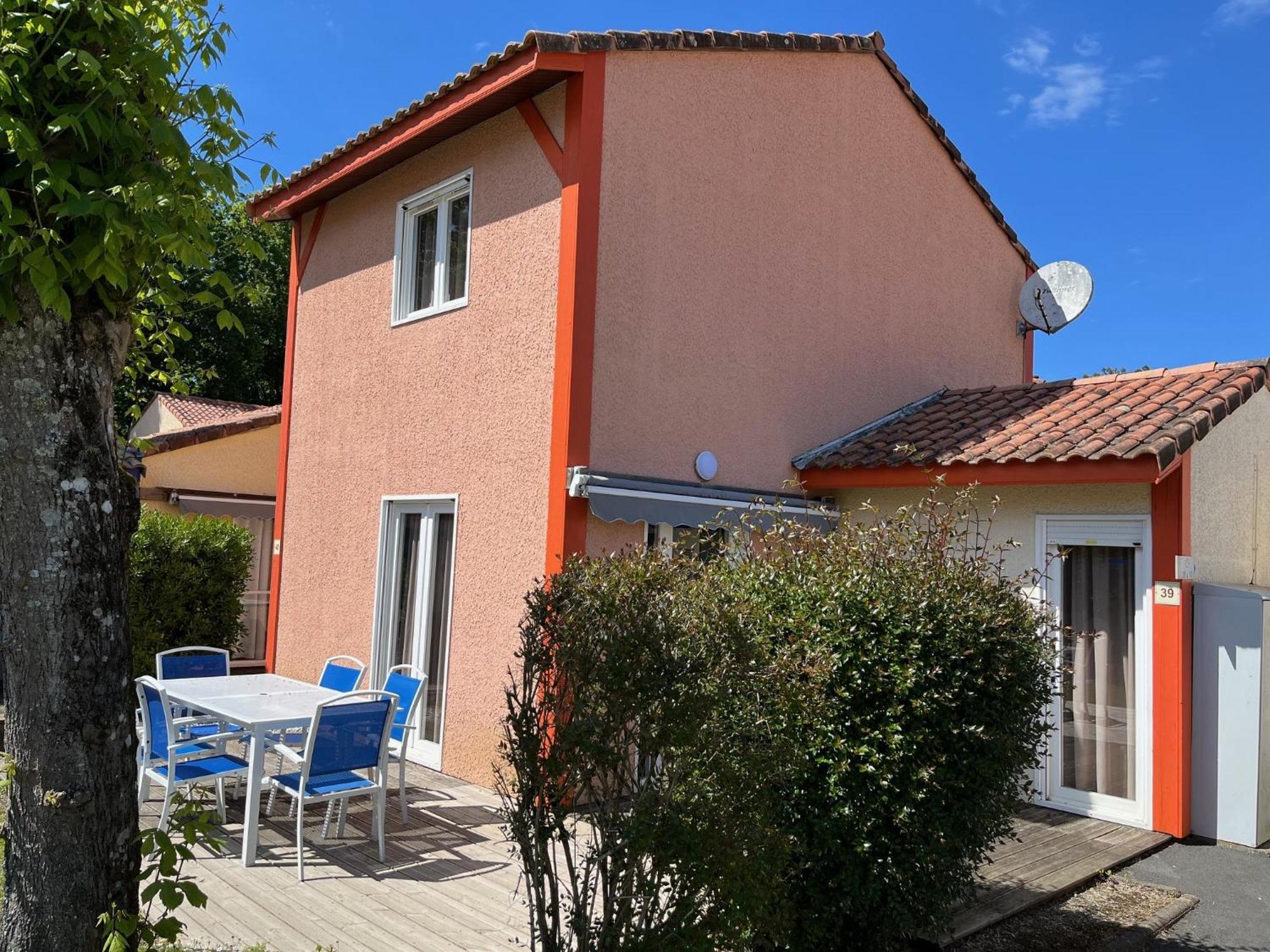 Patrimoine Et Immobilier Villas Du Lac 苏斯通 外观 照片