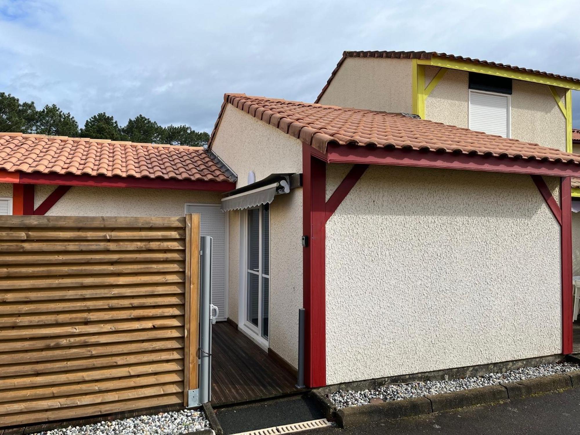 Patrimoine Et Immobilier Villas Du Lac 苏斯通 外观 照片